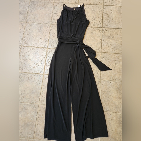 White House Black Market Black Wide Leg Jumpsuit, Size Small NWT - Picture 2 of 9